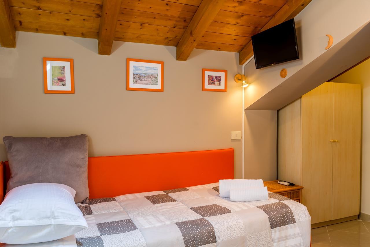 Amartia Apartments Taormina Exteriör bild